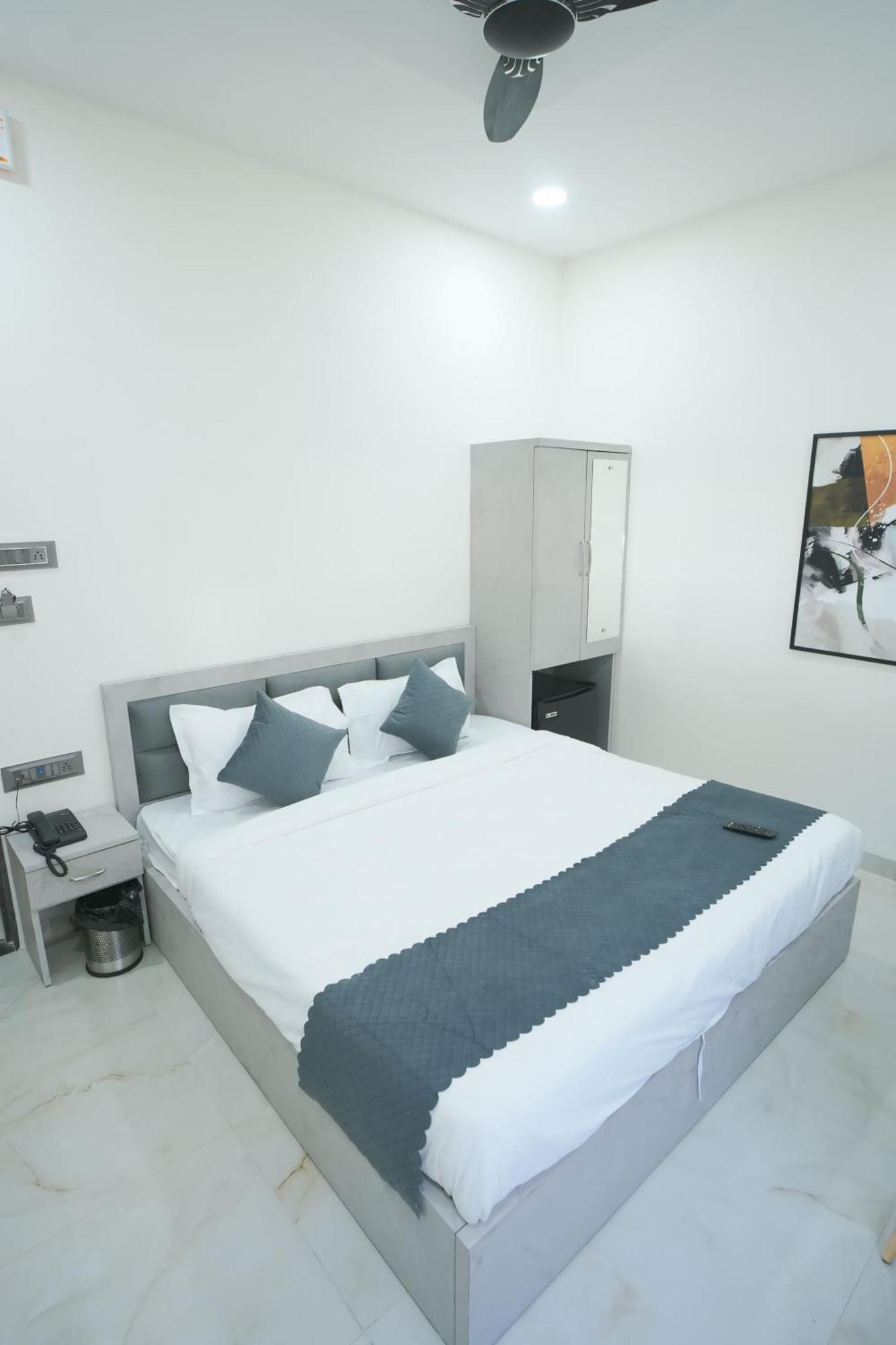 Hotel Sky City Nagpur Exterior foto